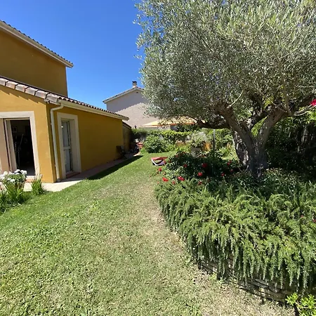 La Columerine - Familiale - Soleil - Piscine 4*